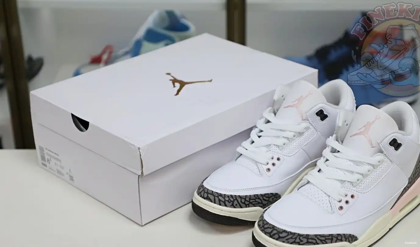 3 Air retro